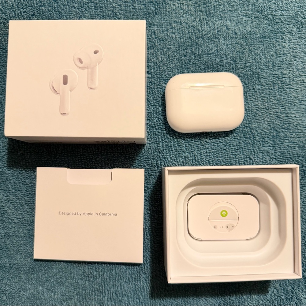 Apple AirPods Pro 3 with noise cancellation